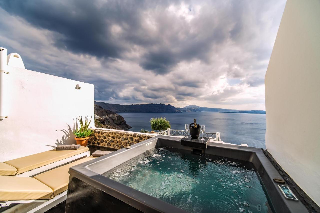 Solstice Luxury Suites Oia  Esterno foto