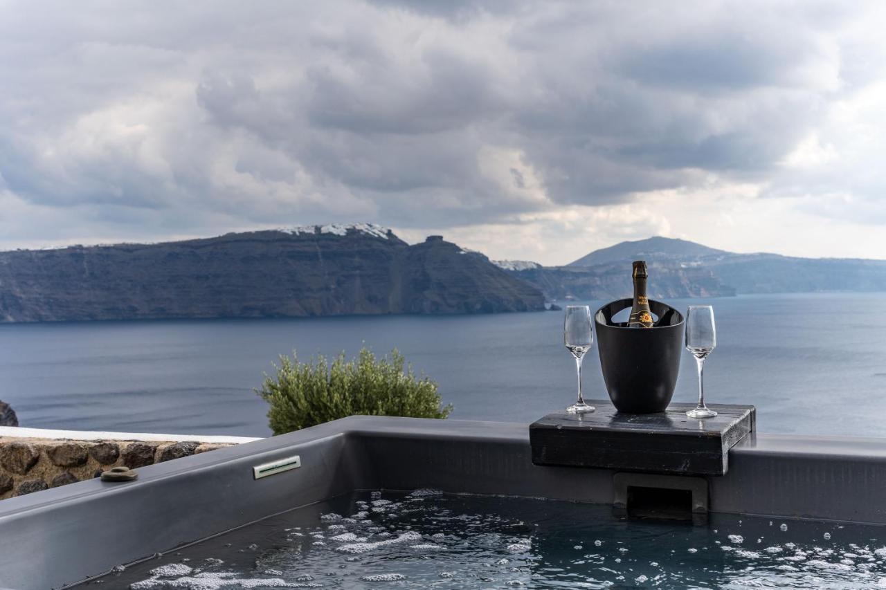 Solstice Luxury Suites Oia  Esterno foto