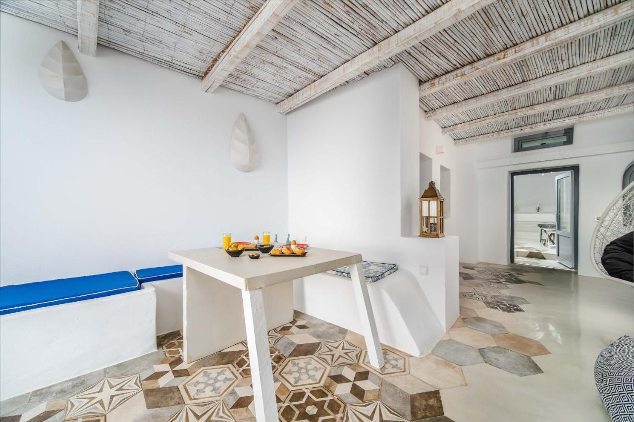 Solstice Luxury Suites Oia  Esterno foto