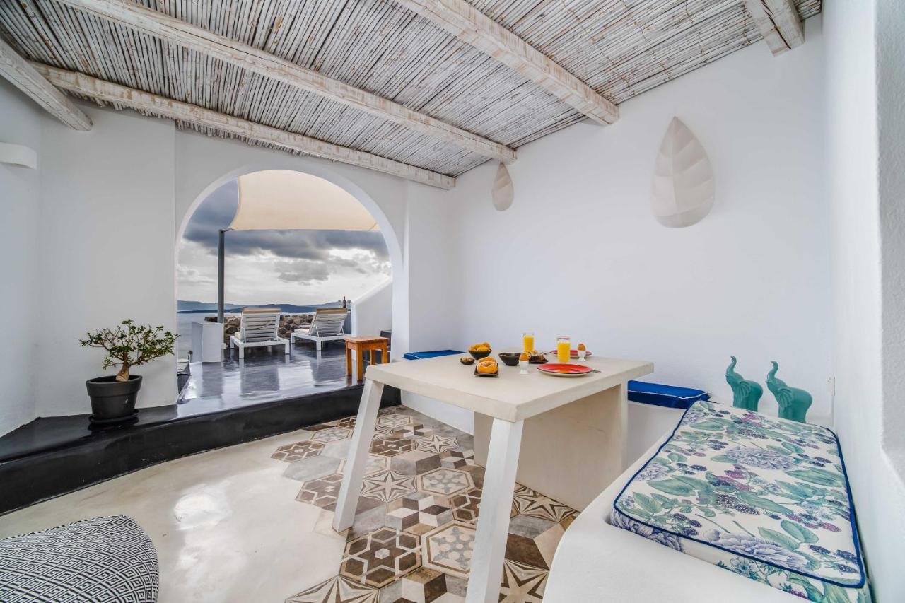 Solstice Luxury Suites Oia  Esterno foto