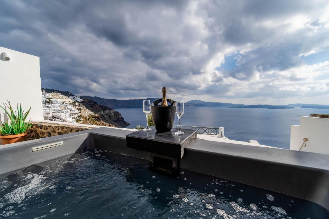 Solstice Luxury Suites Oia  Esterno foto